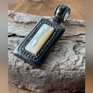 Premier Designs Jewelry Summit Pendant Slide Mother-of-Pearl, Silver Plated